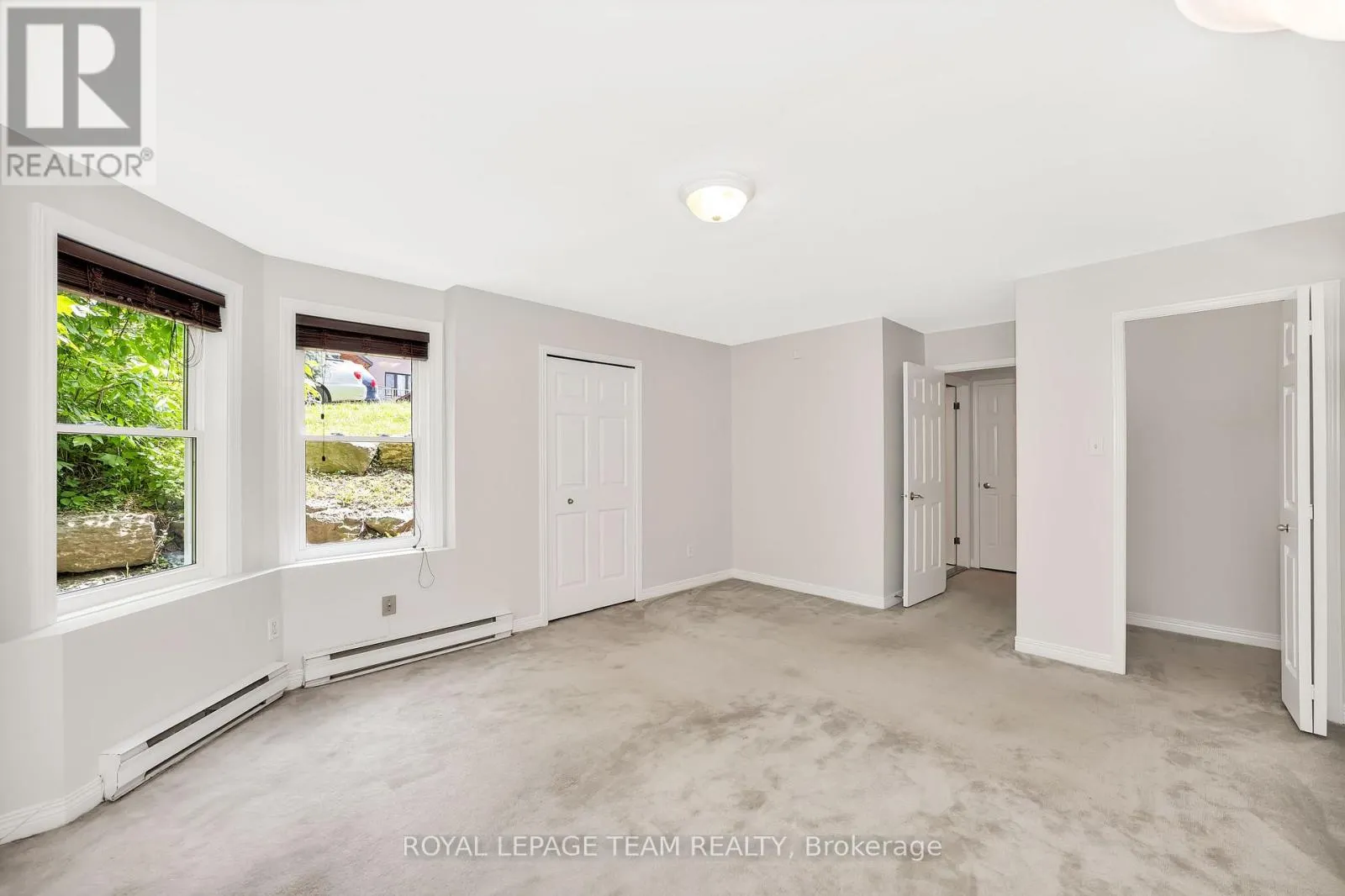 1 - 1121 BAVLIE AVENUE