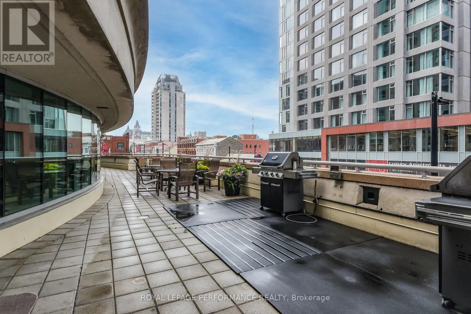 1107 - 234 RIDEAU STREET