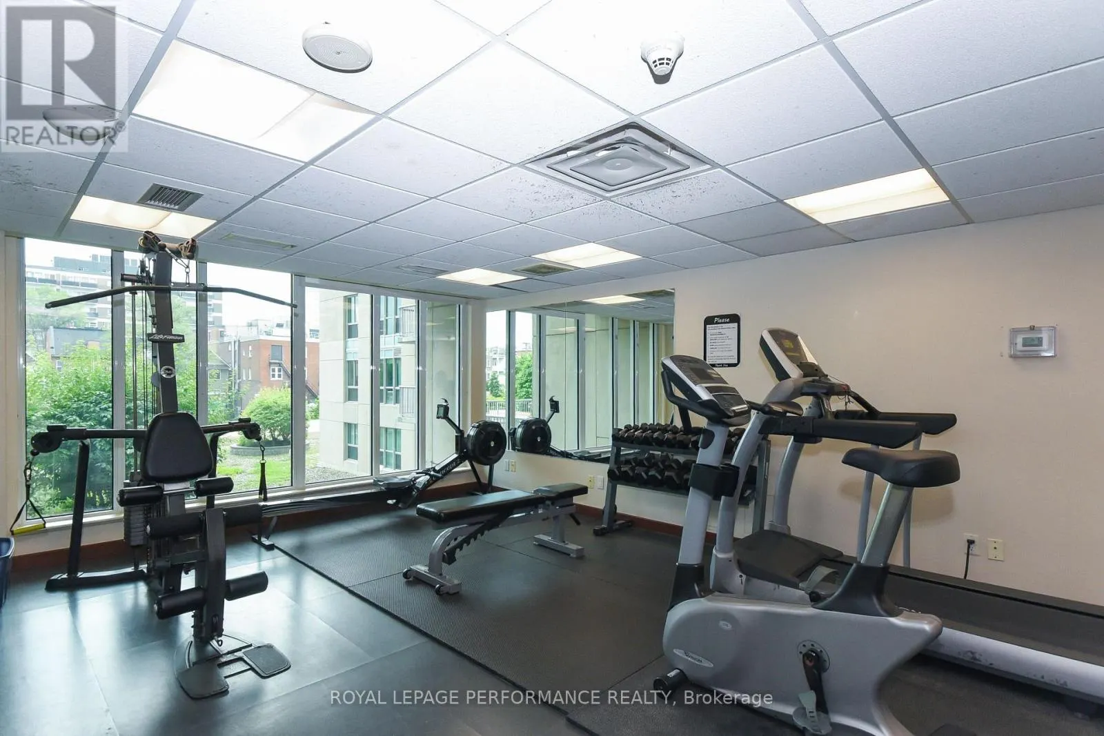1107 - 234 RIDEAU STREET