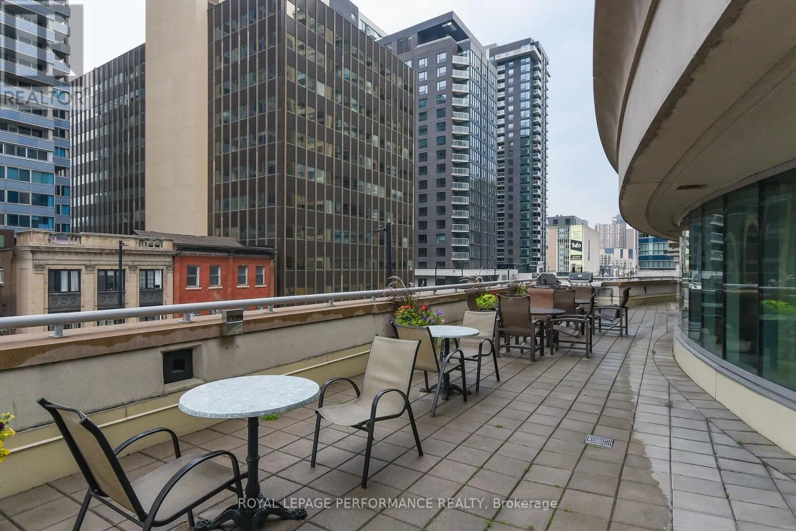 1107 - 234 RIDEAU STREET