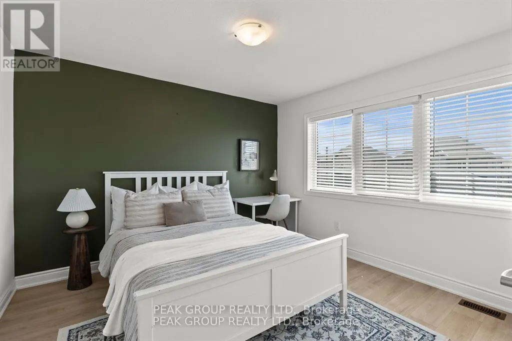 14 VENTURE WAY