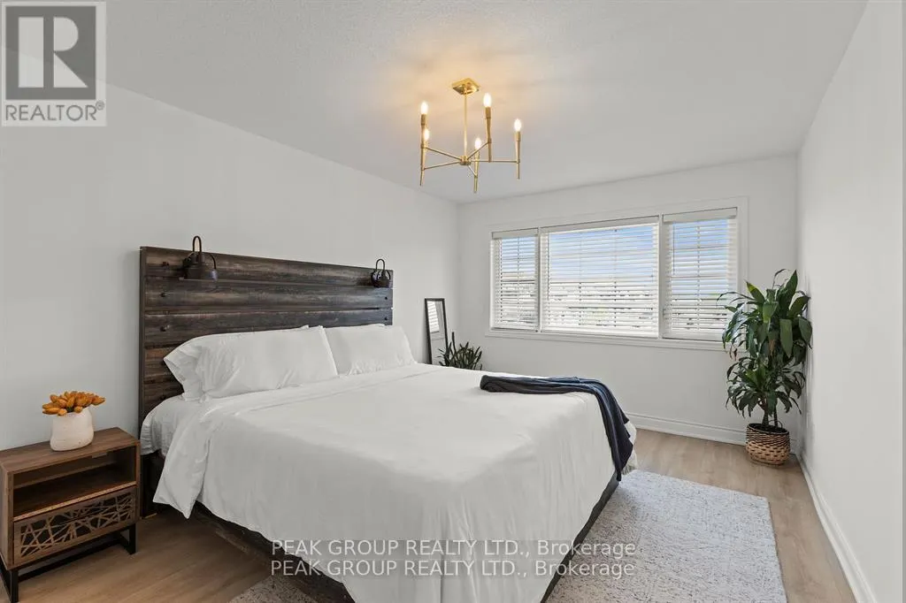 14 VENTURE WAY