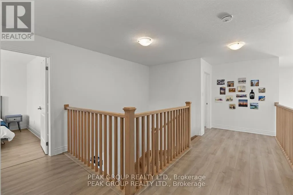 14 VENTURE WAY