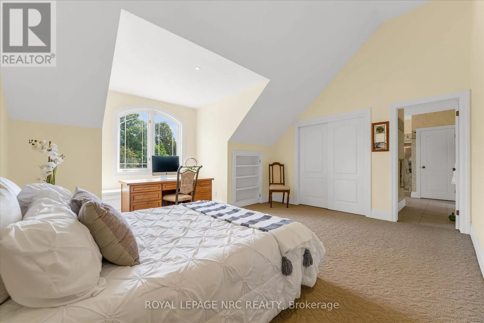 3475 RITTENHOUSE ROAD