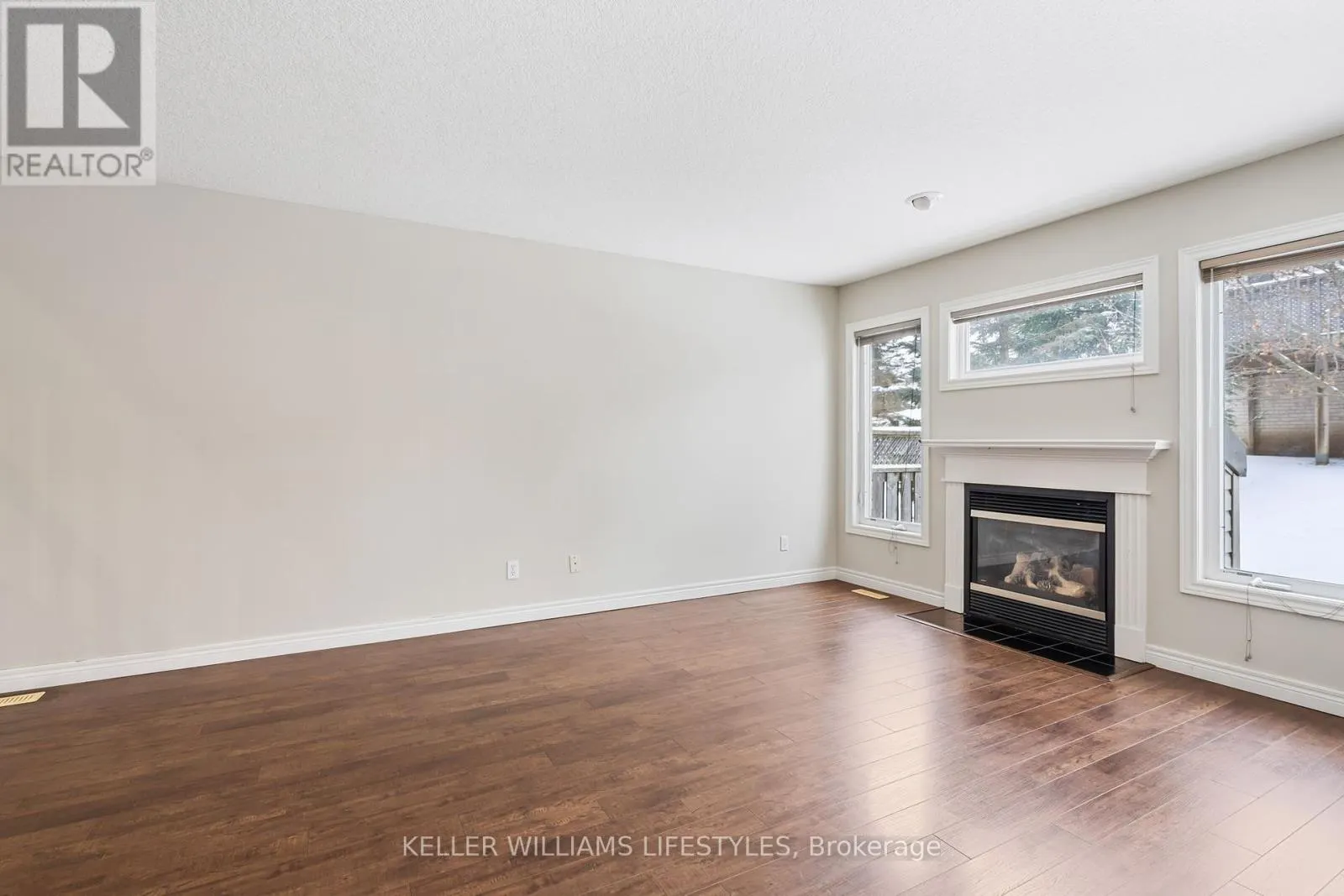 43 - 505 BLUE JAY DRIVE, #43