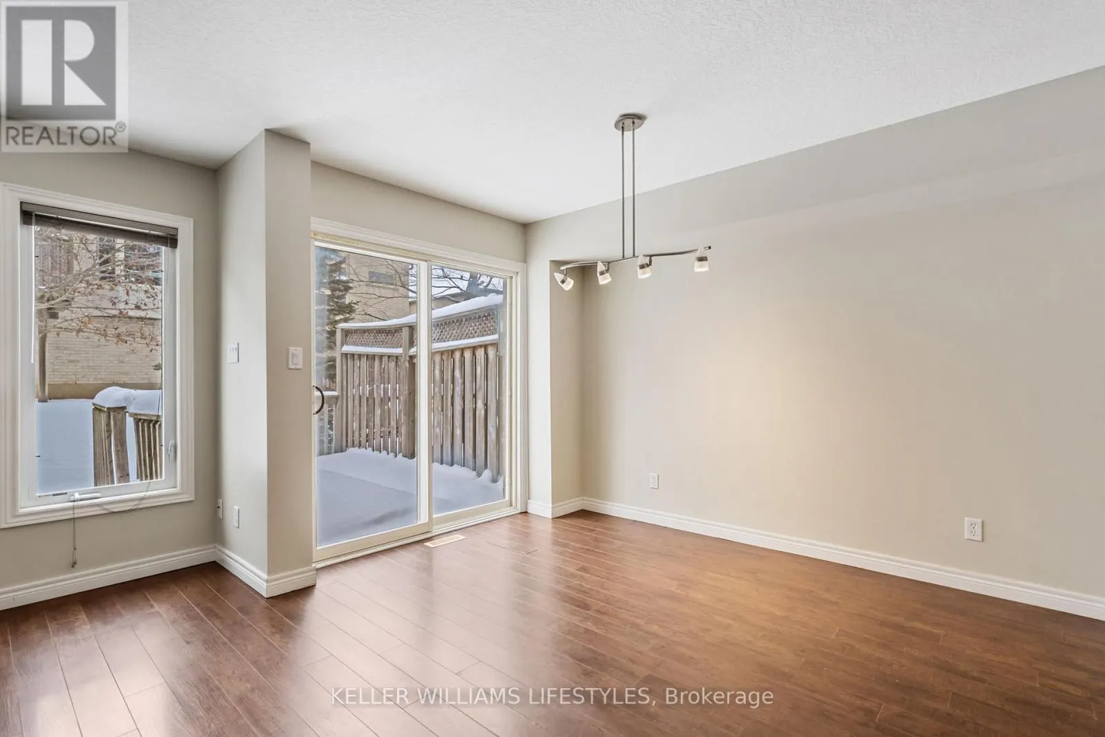 43 - 505 BLUE JAY DRIVE, #43