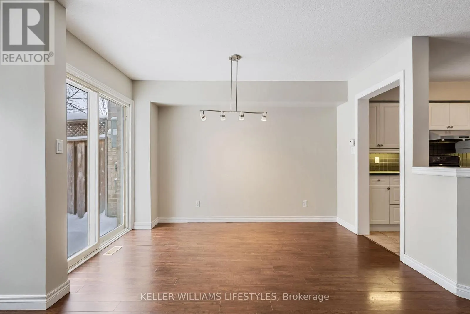 43 - 505 BLUE JAY DRIVE, #43