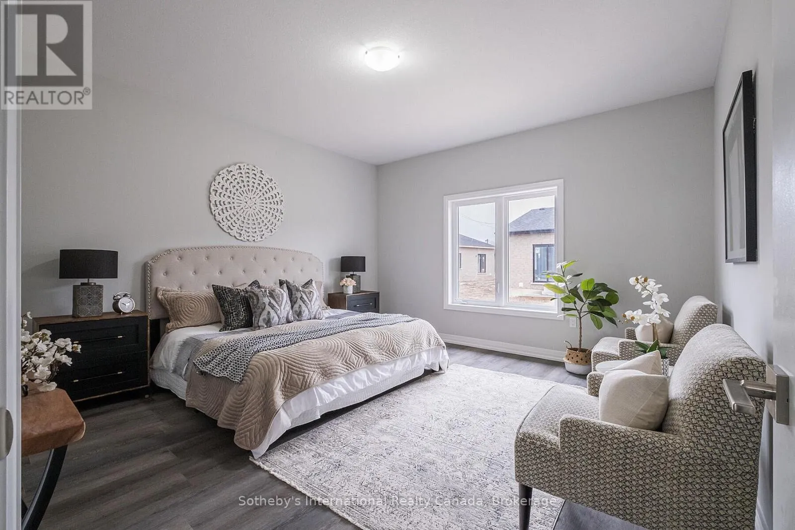 46 - 550 GREY STREET, #46