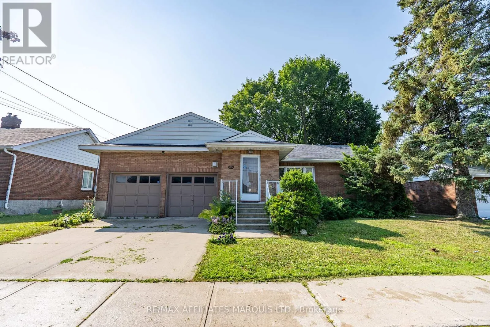 705 SECOND STREET E