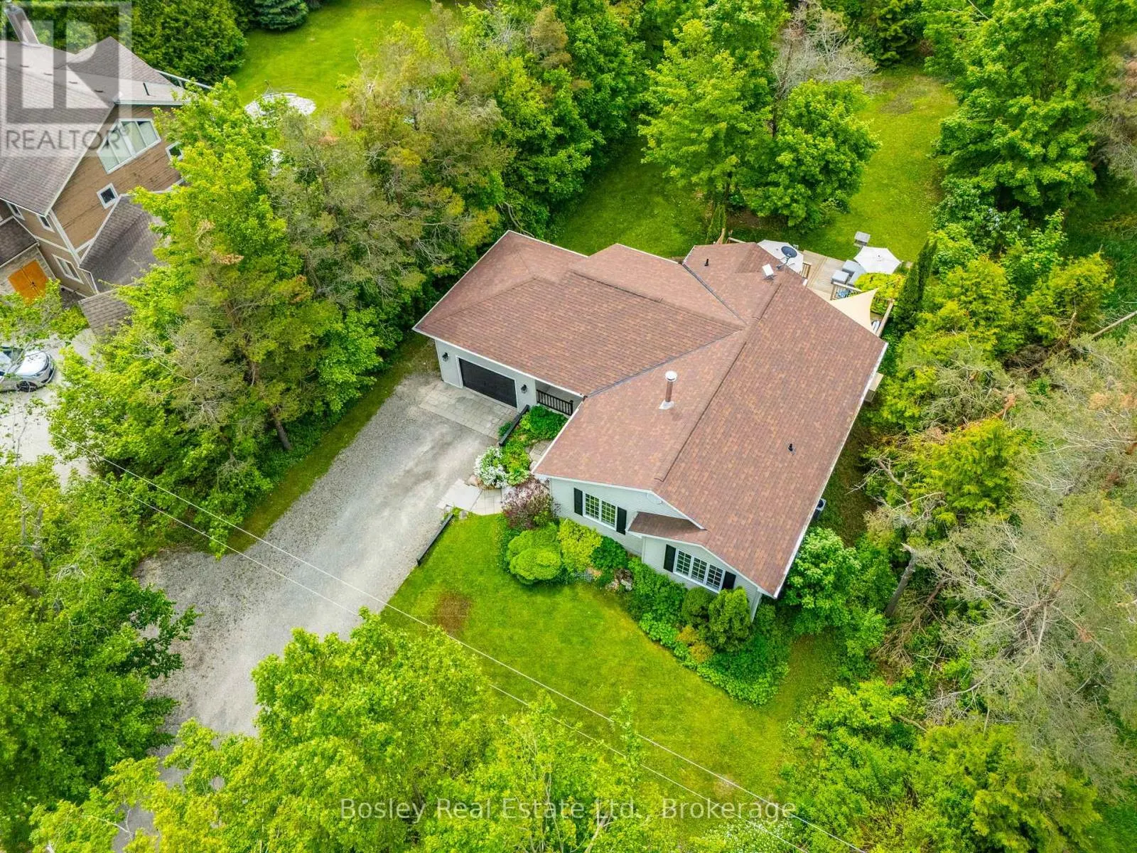 136 MAPLE LANE