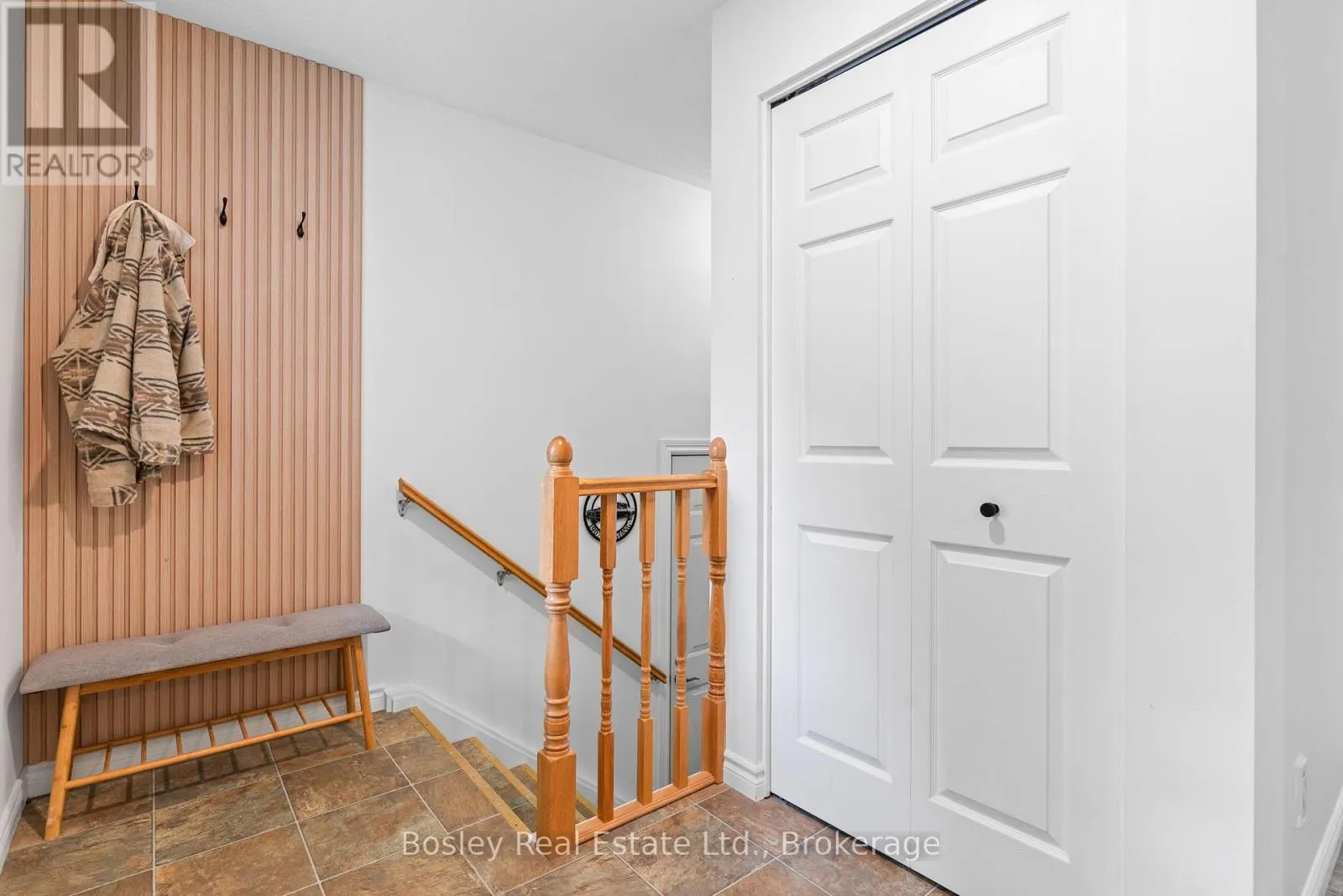 136 MAPLE LANE