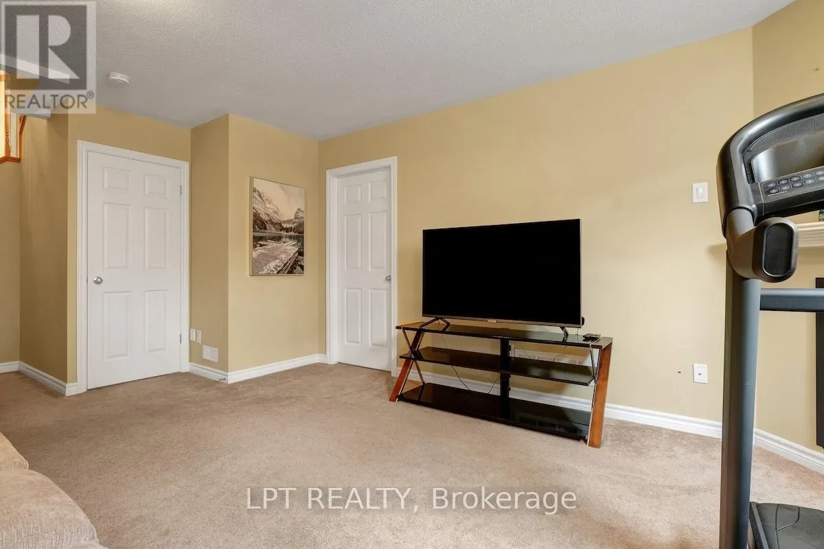 148 WATERFERN WAY