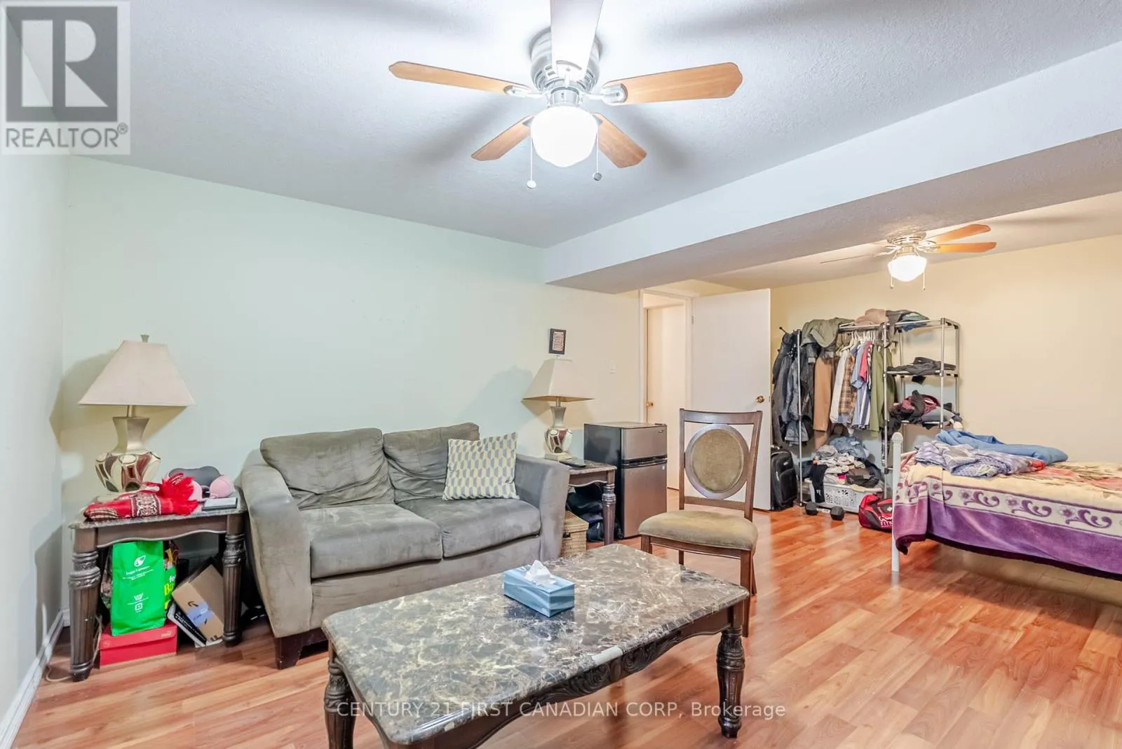 8 - 360 HOMESTEAD COURT, #8
