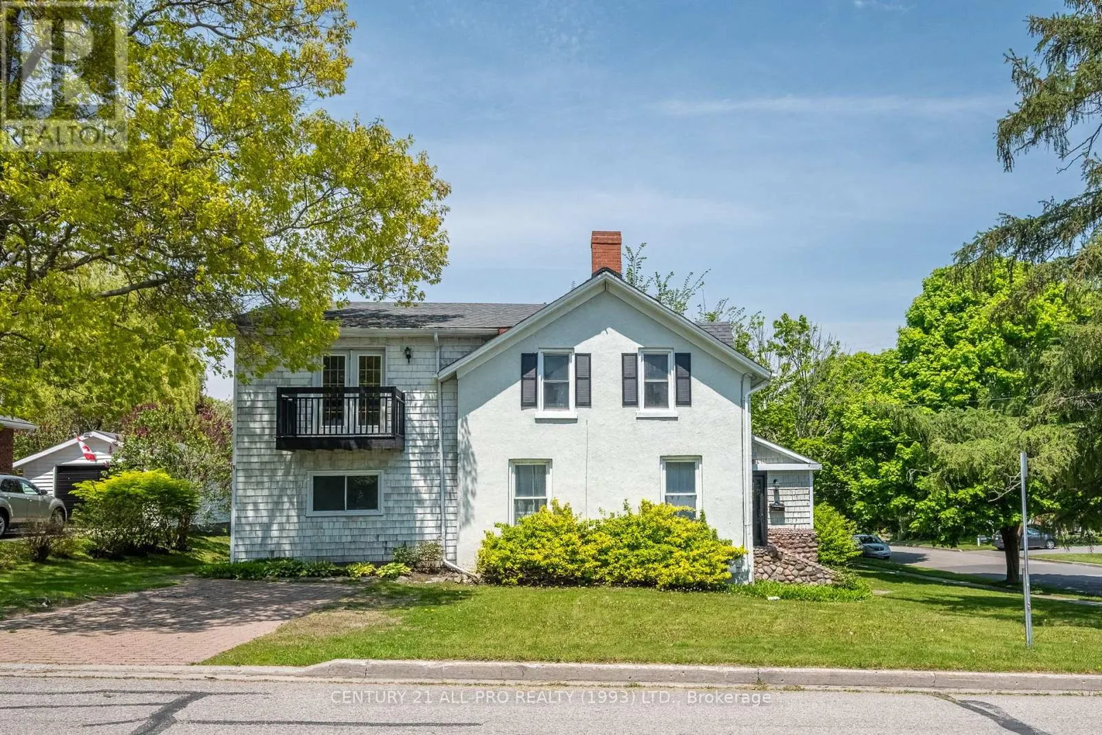 113 TREMAINE STREET