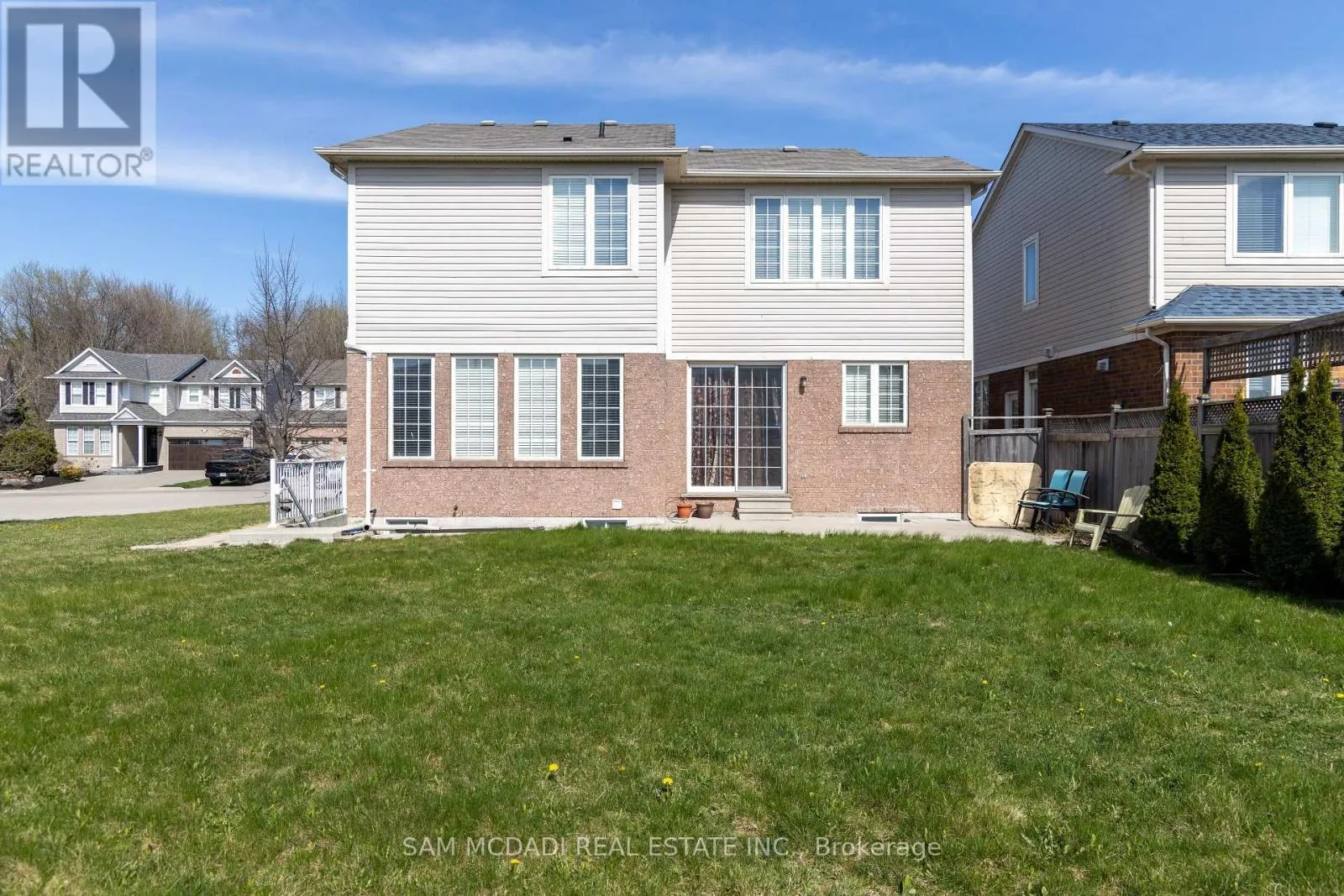19 JENNER COURT