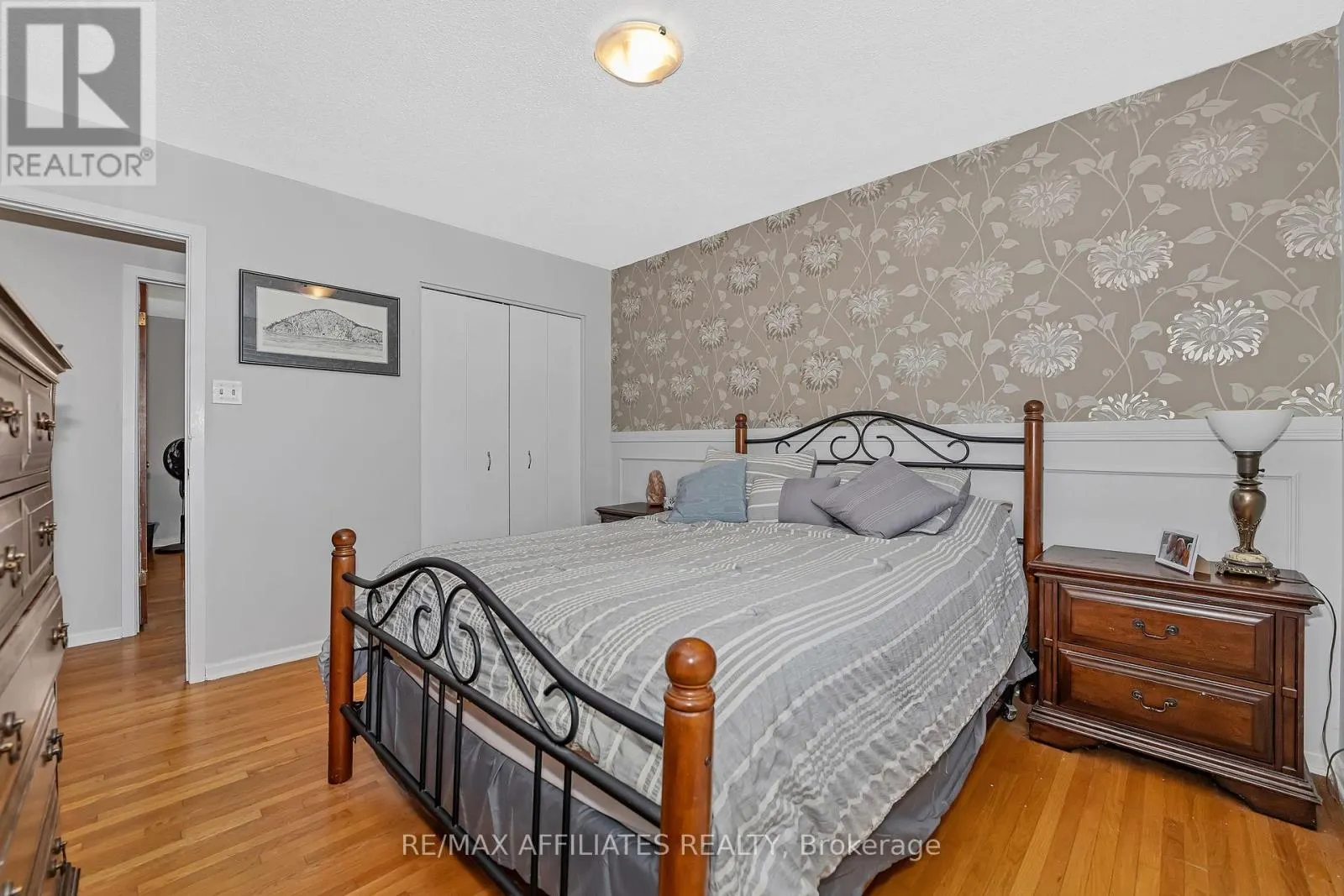 11 TRIPP CRESCENT