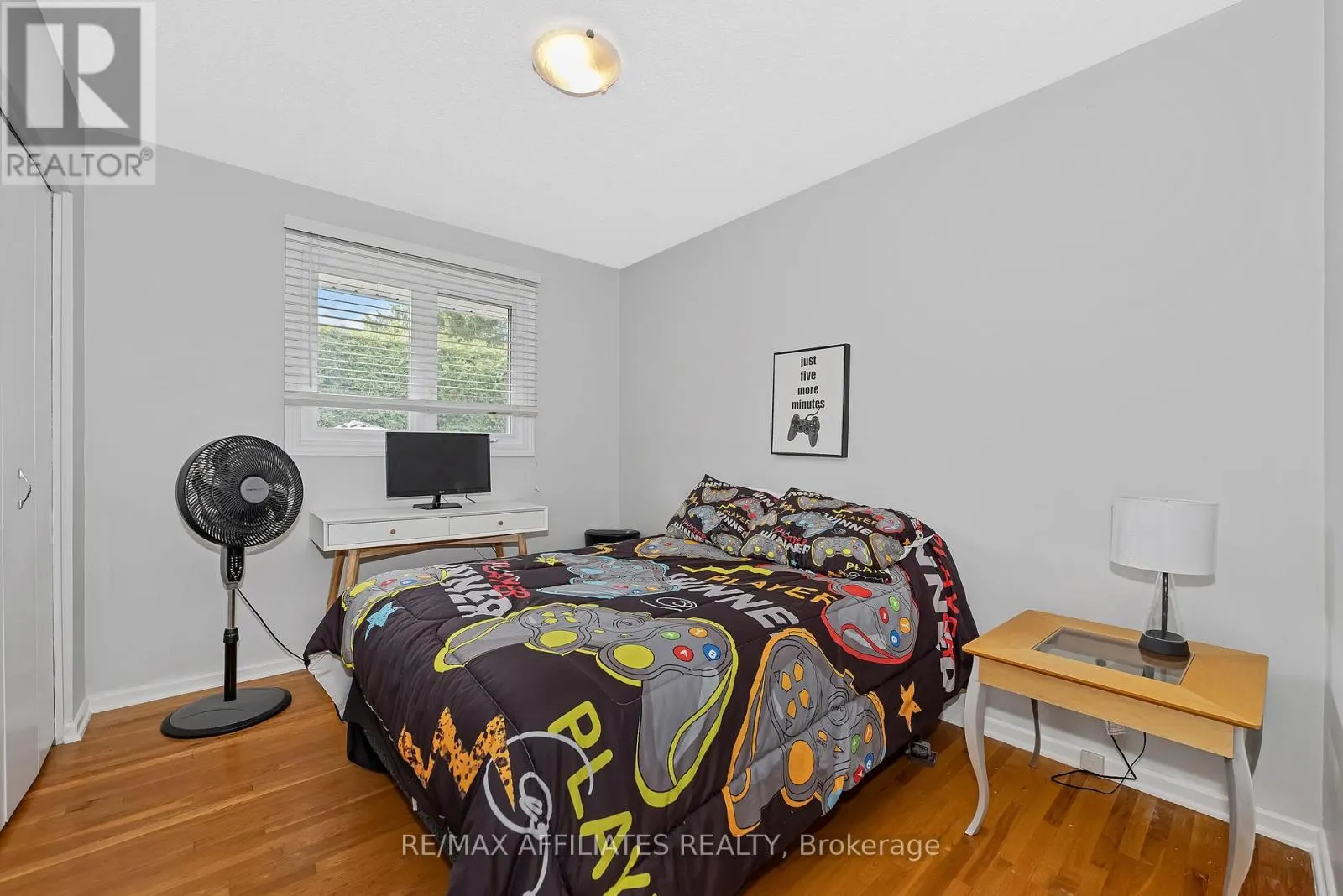 11 TRIPP CRESCENT