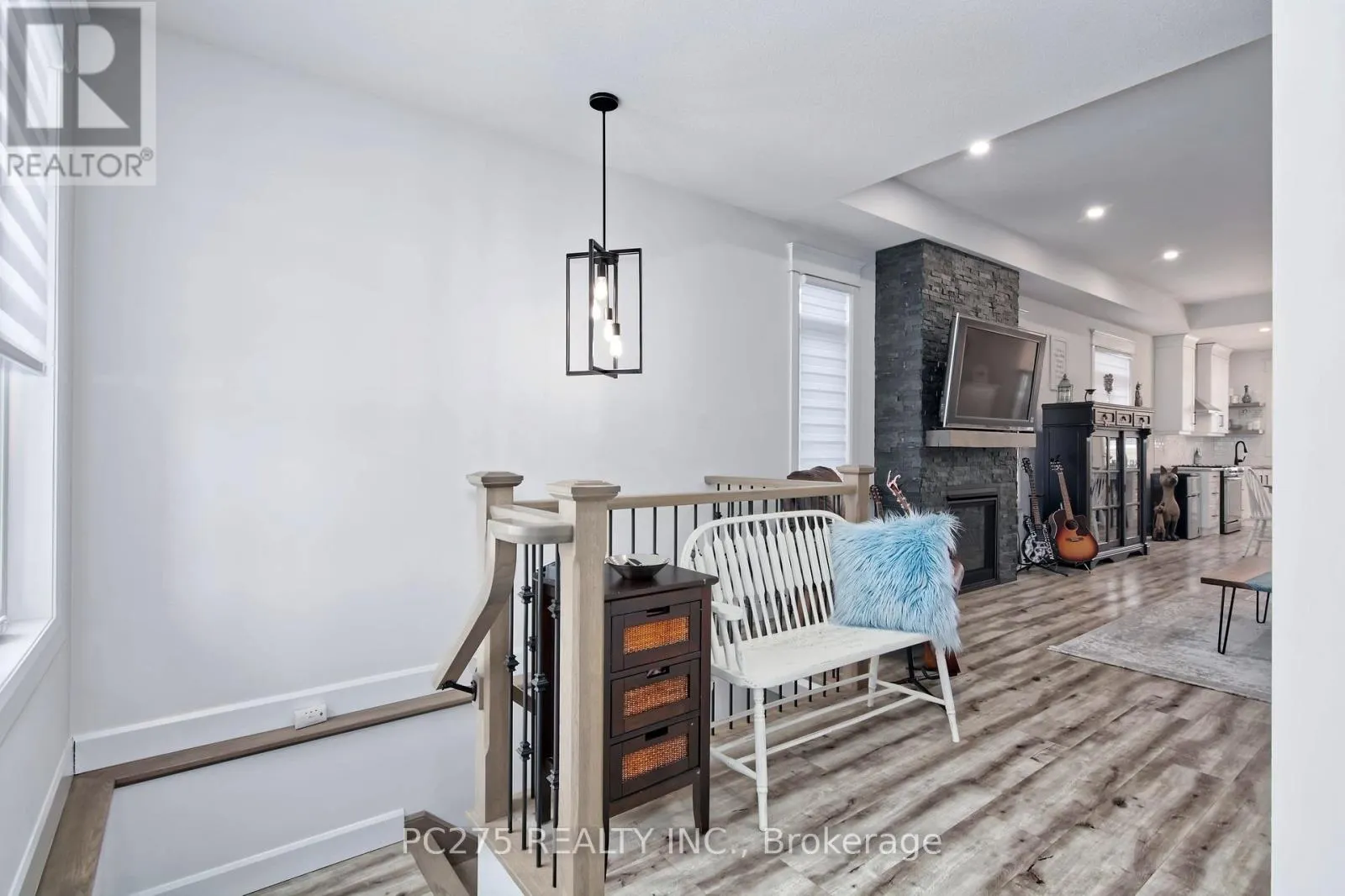 41 - 159 COLLINS WAY, #41