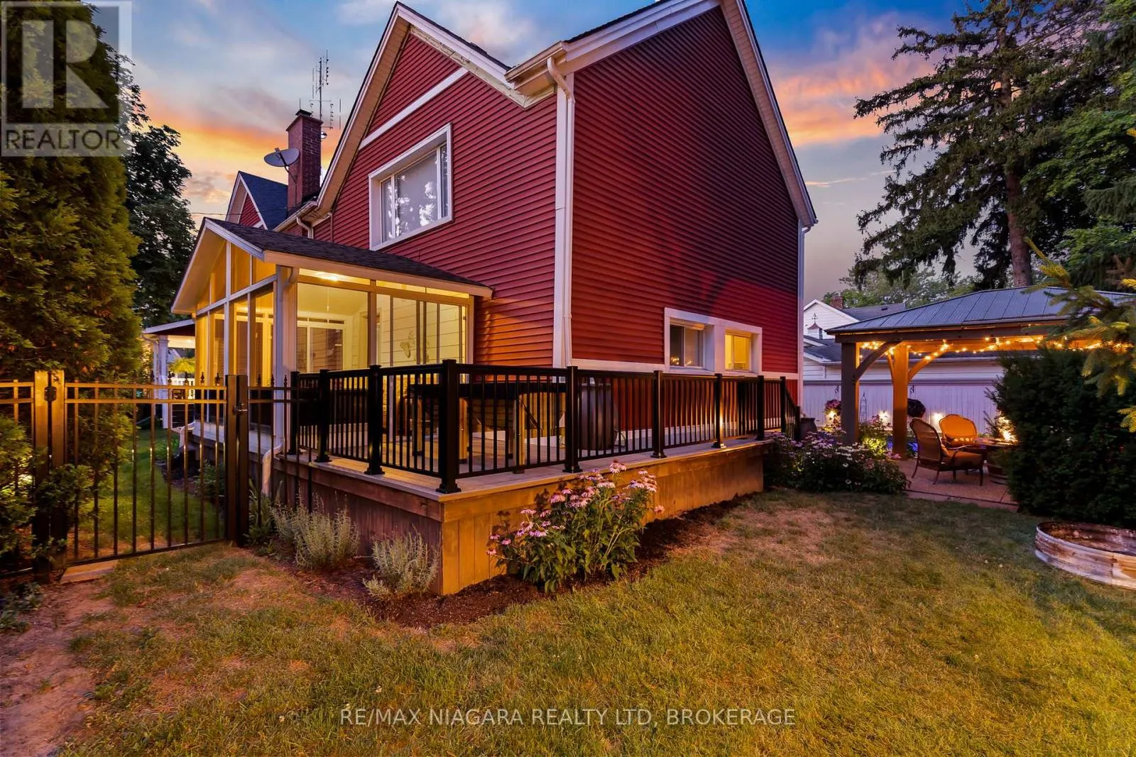 87 NORWAY AVENUE