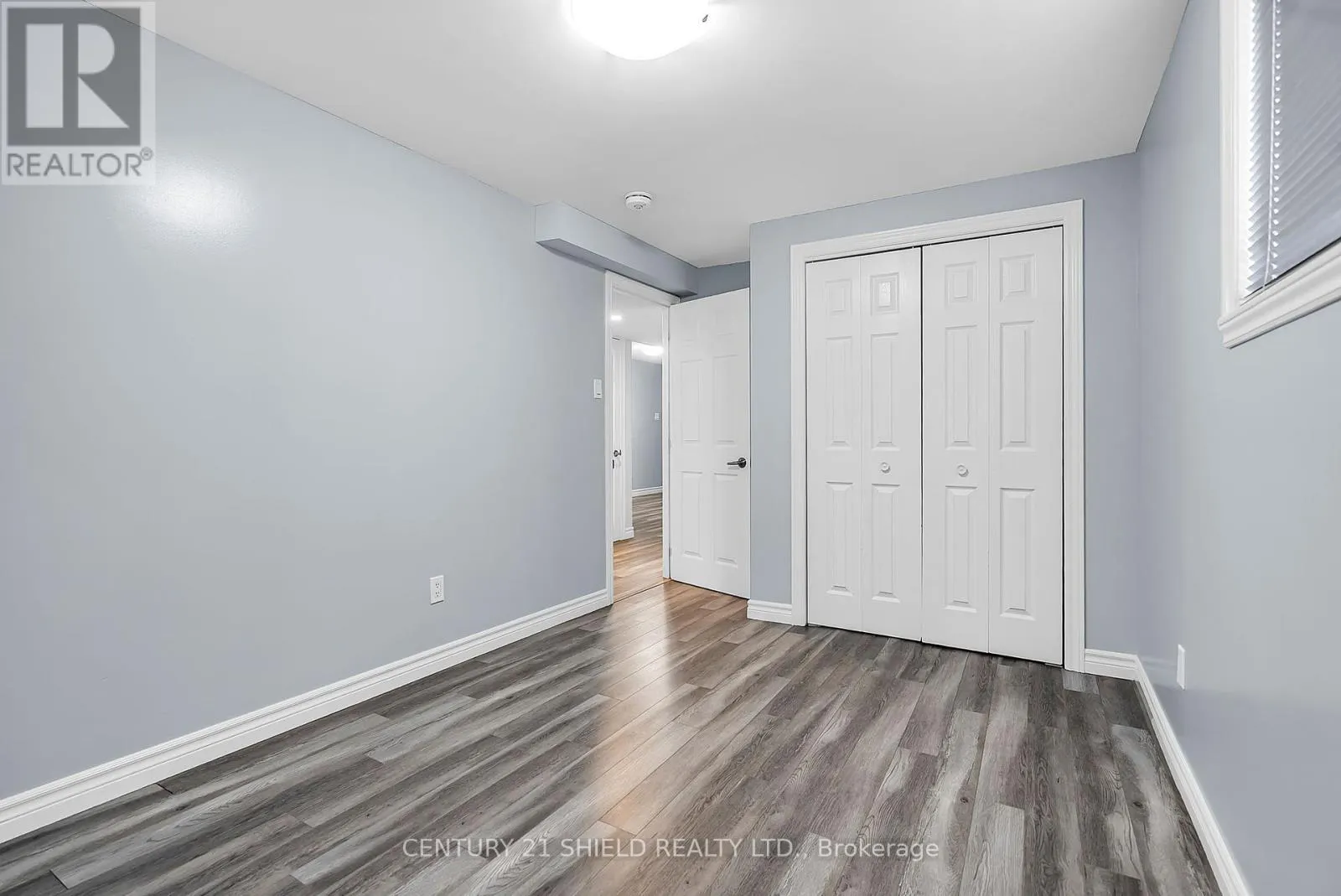 225 THIRD STREET W