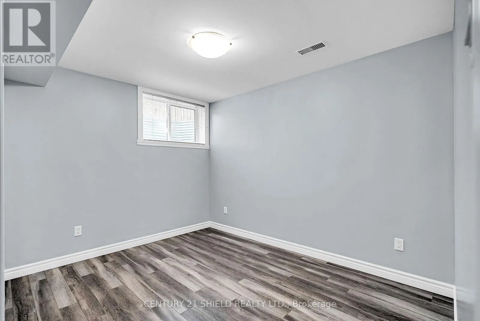 225 THIRD STREET W