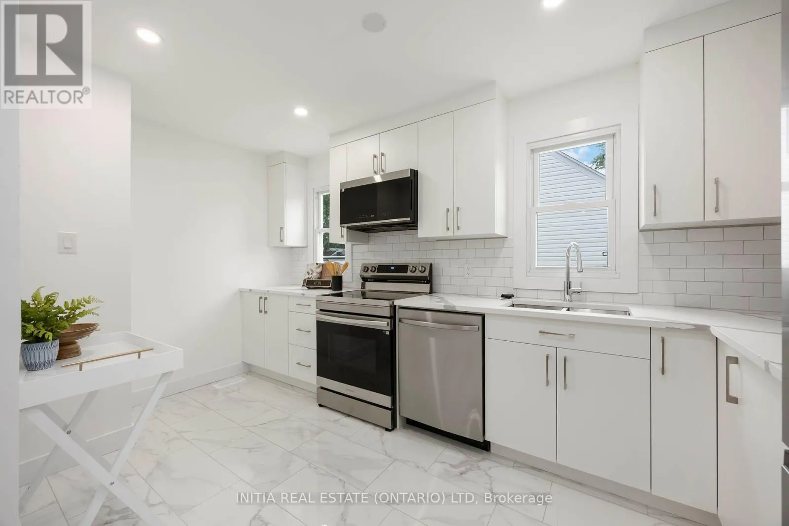 136 CHESTNUT AVENUE