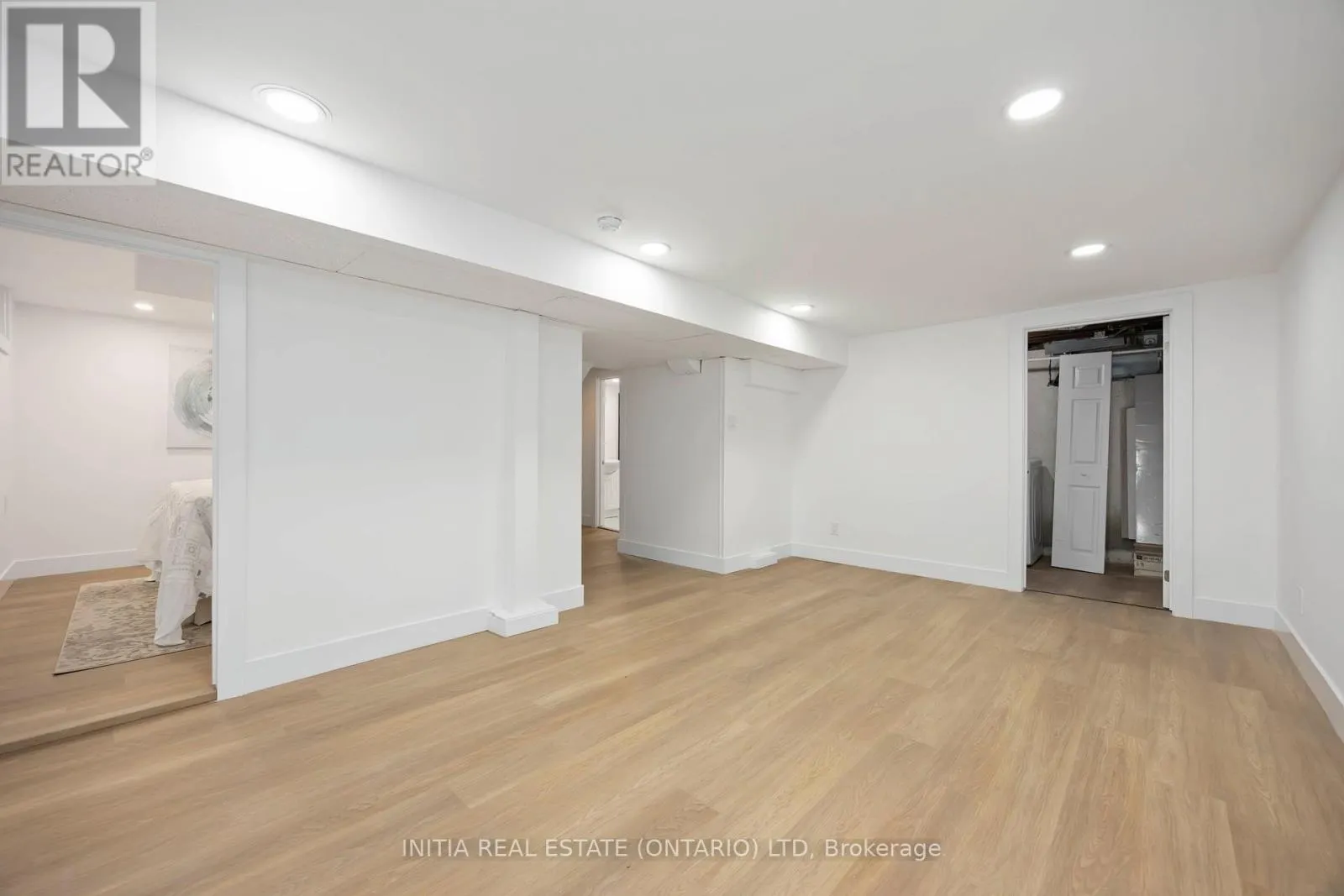 136 CHESTNUT AVENUE