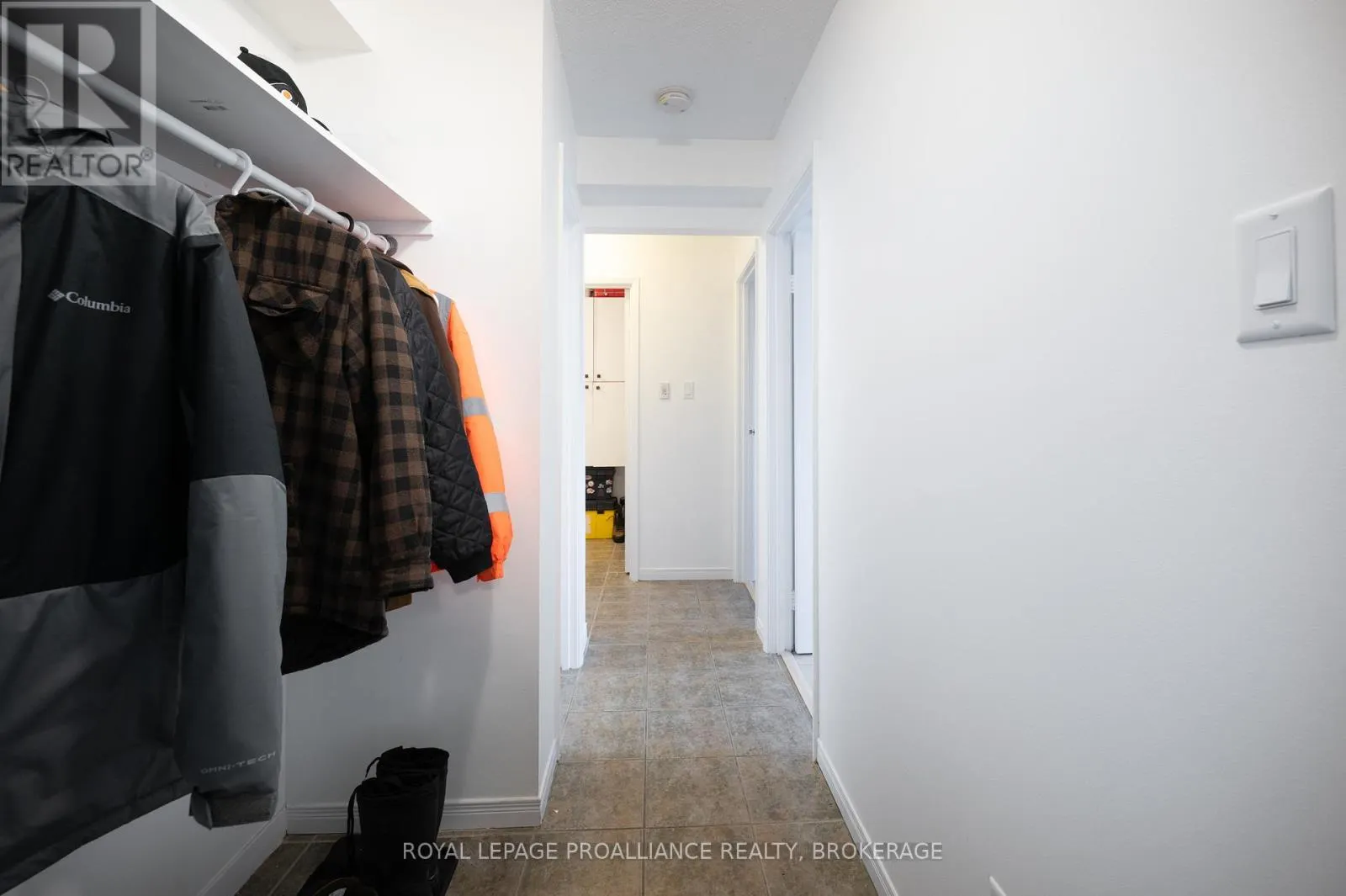 110 - 573 ARMSTRONG ROAD, #110