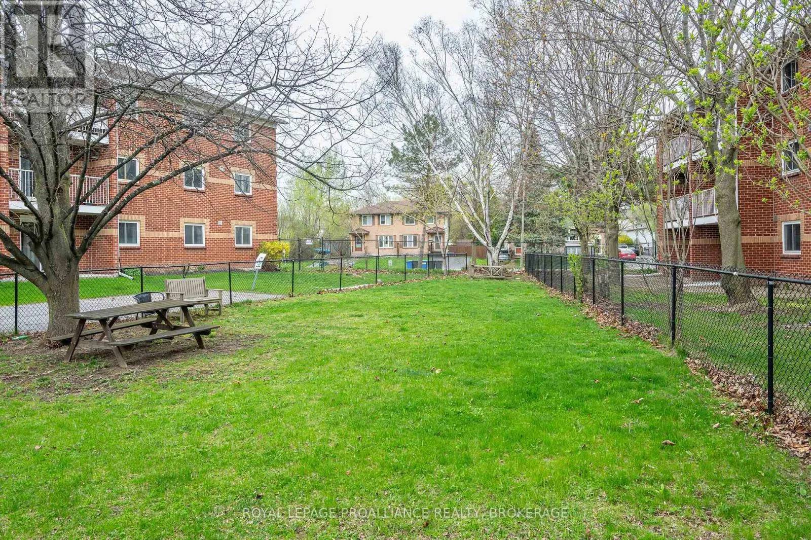110 - 573 ARMSTRONG ROAD, #110