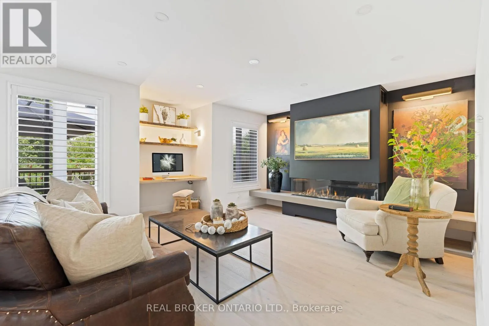 17 COUTTS COURT