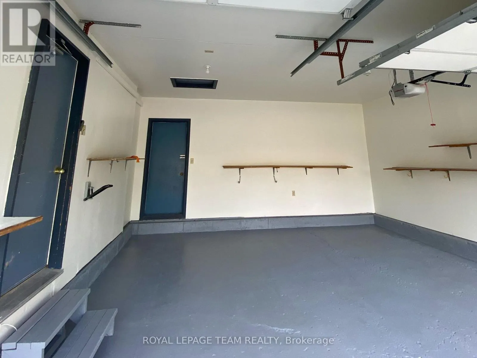 2 ETTA STREET