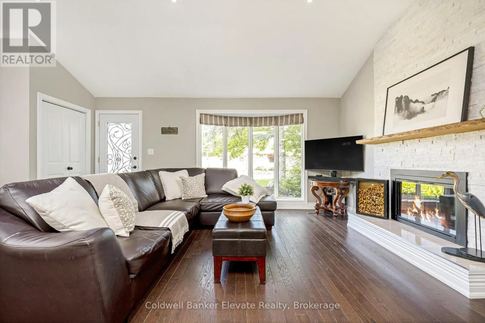 3 LORNE STREET