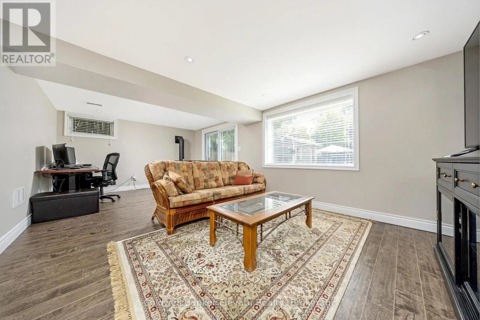 3 LORNE STREET