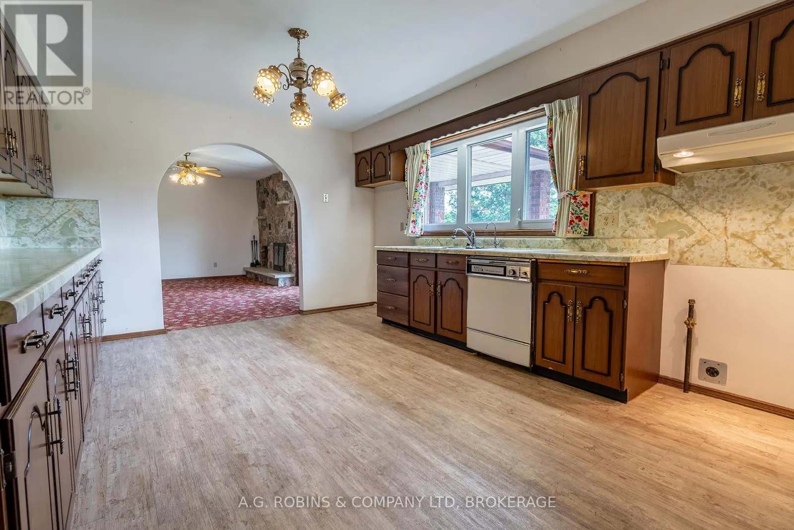 152 DOAN'S RIDGE ROAD