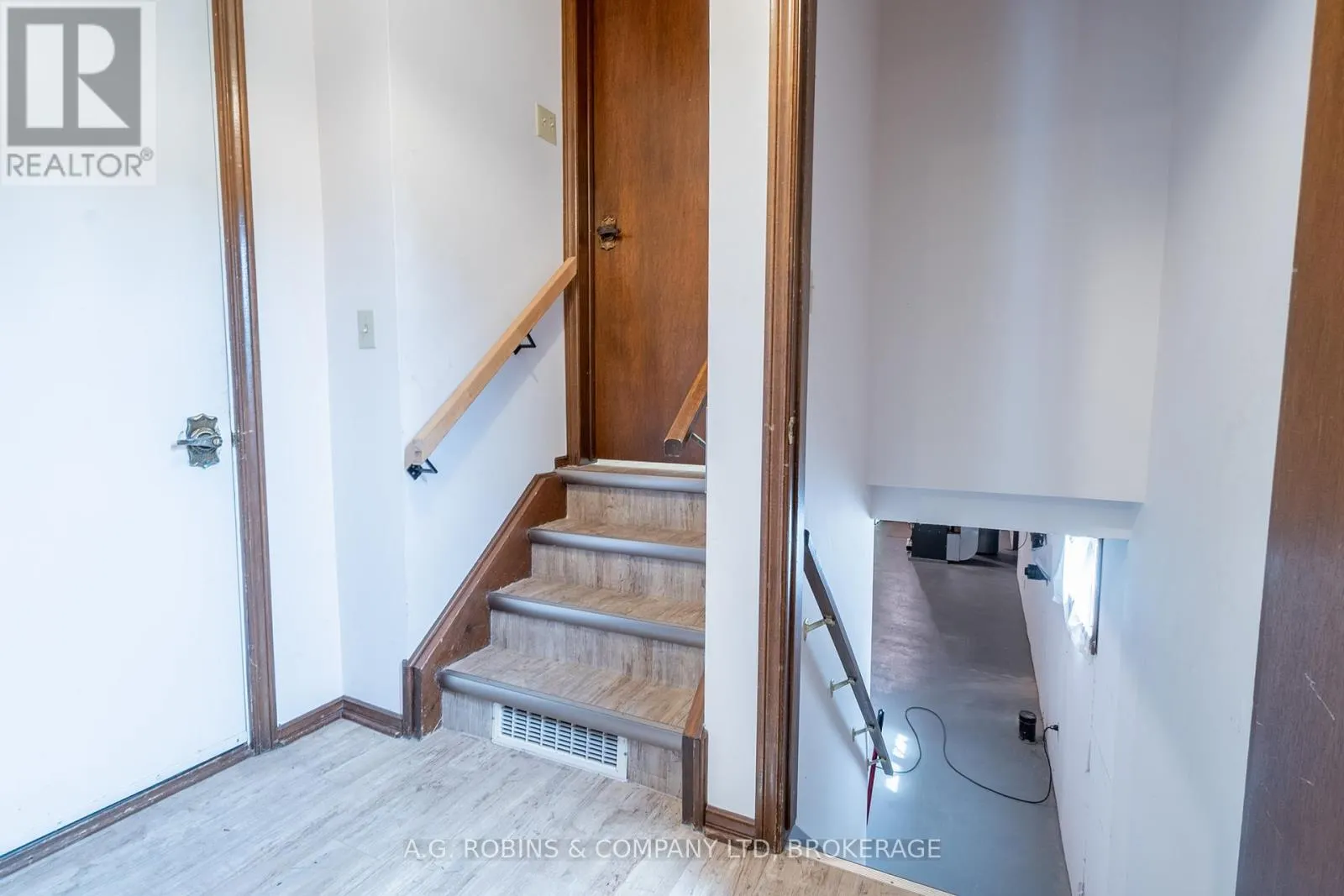 152 DOAN'S RIDGE ROAD
