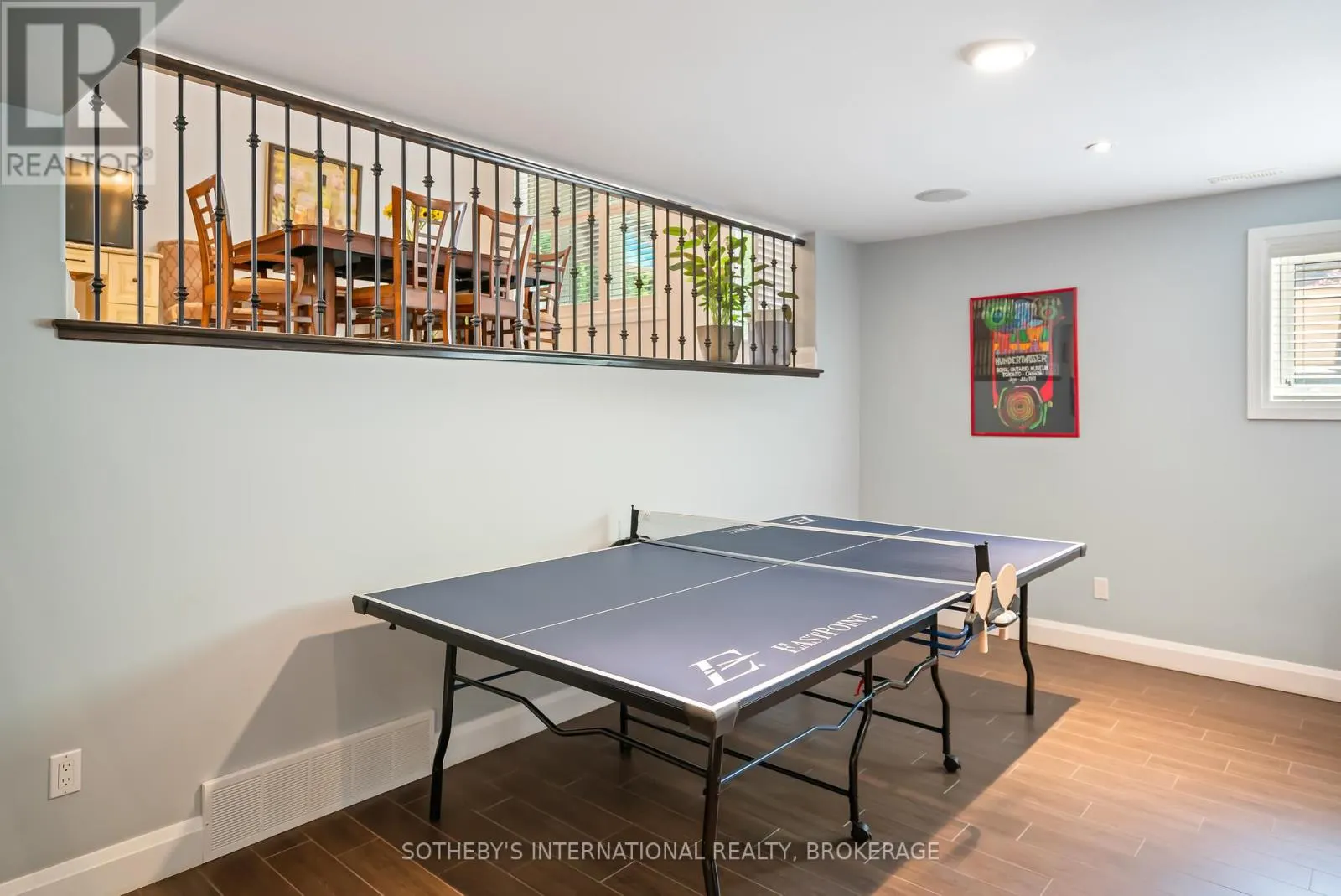 8548 FORESTVIEW BOULEVARD