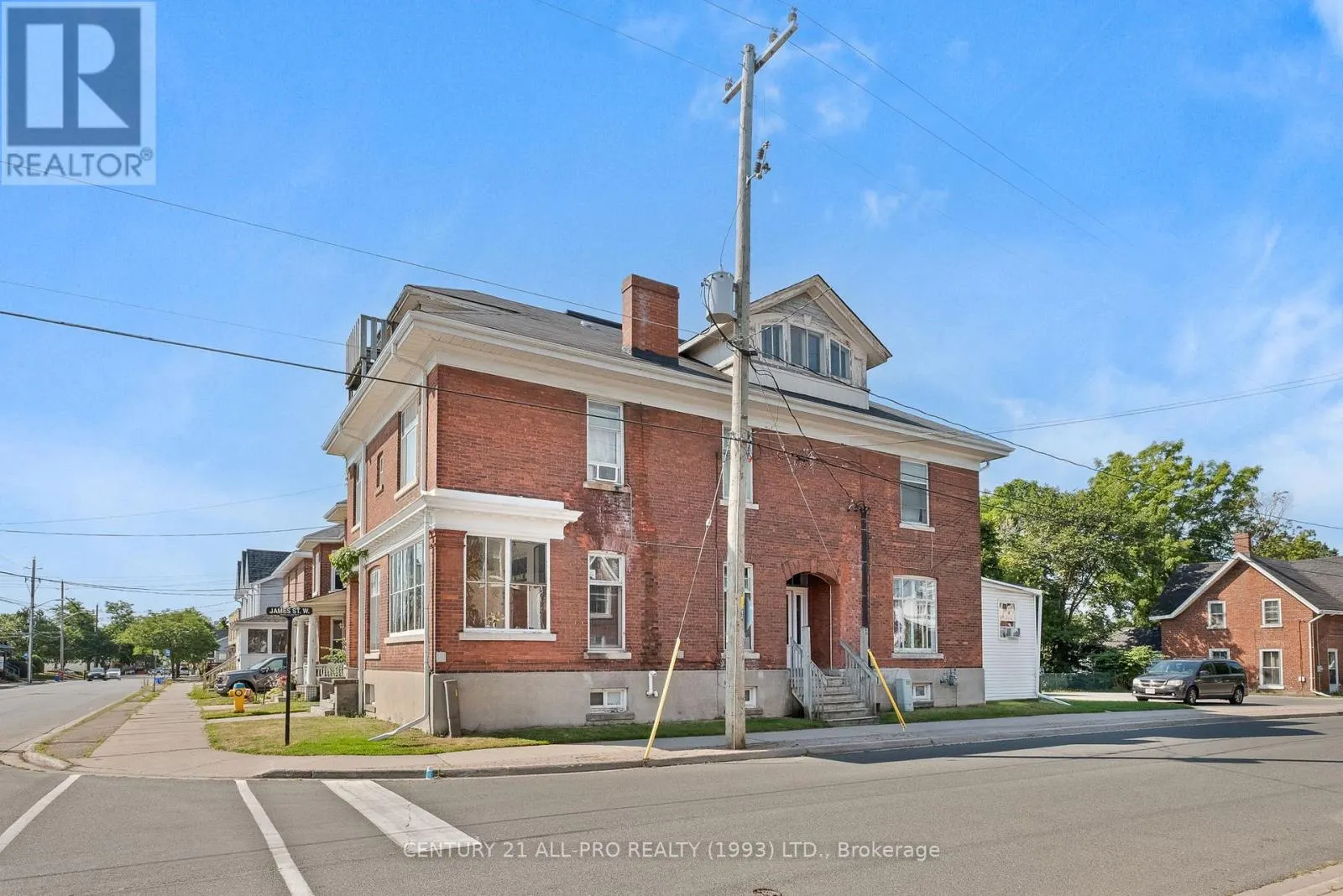 1 JAMES STREET W