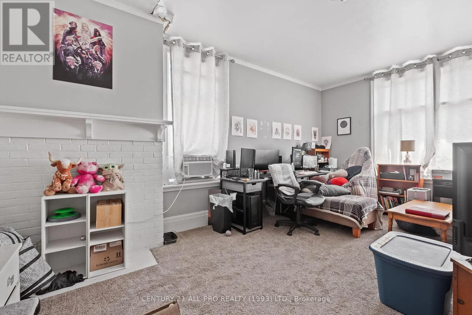 1 JAMES STREET W