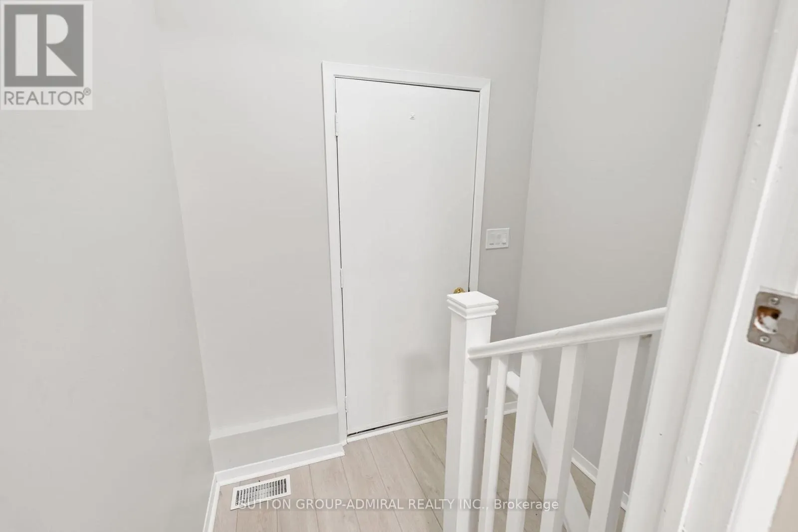 821 BRIDLE PATH CRESCENT