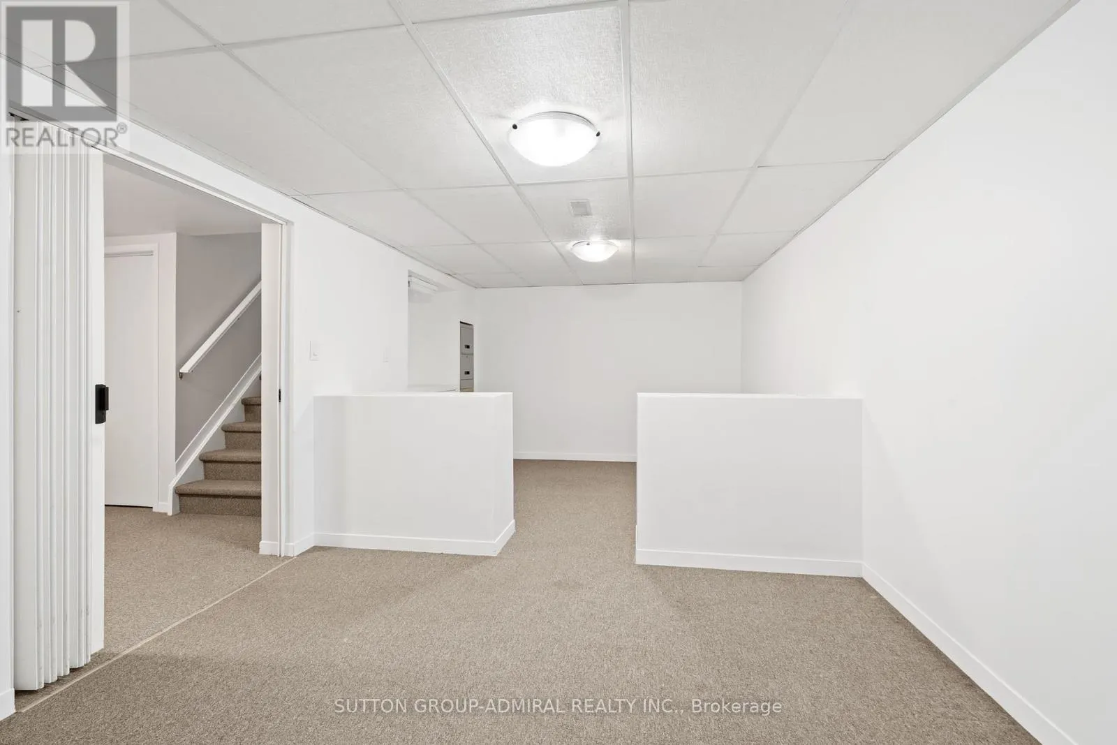 821 BRIDLE PATH CRESCENT