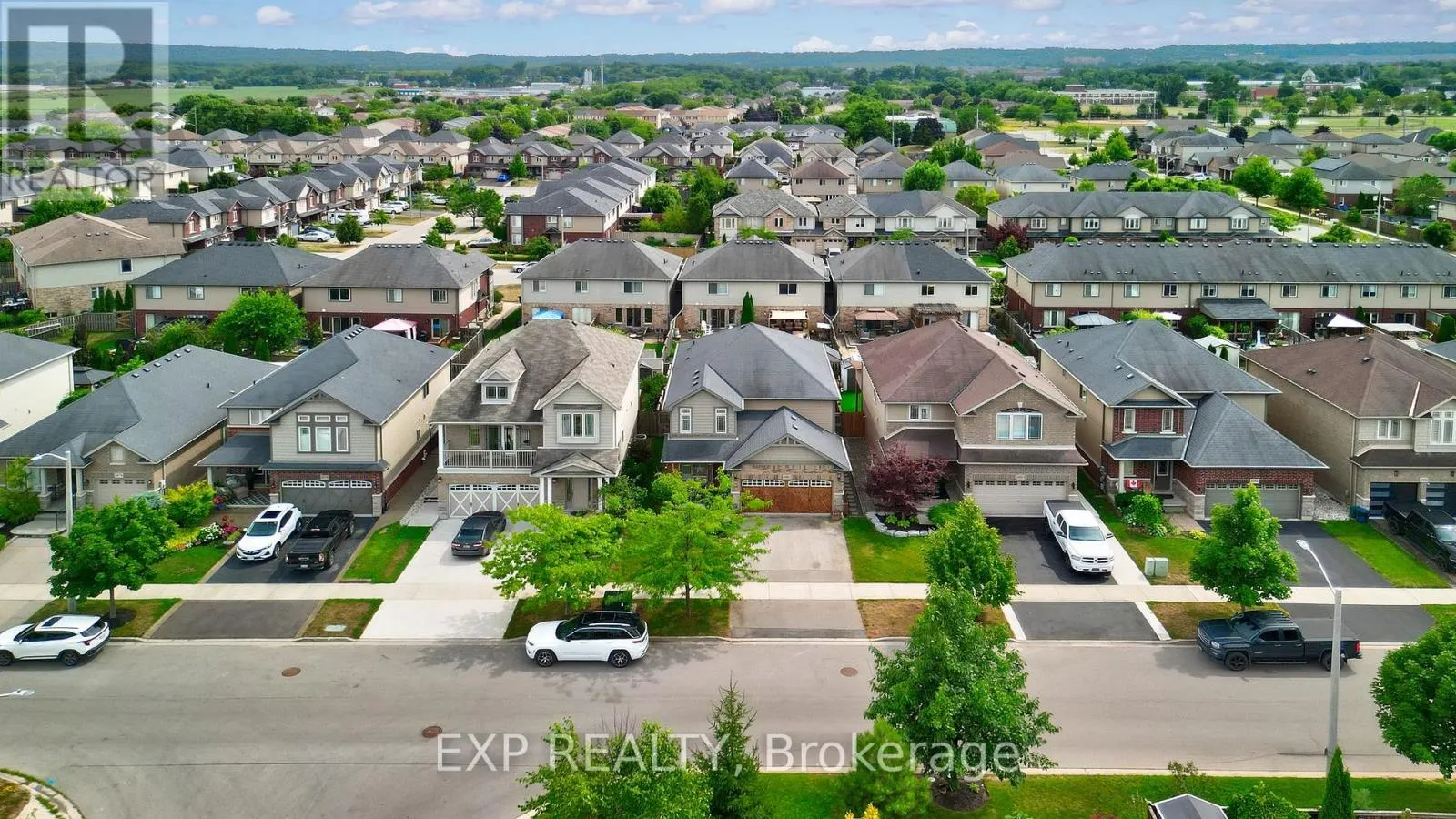 4882 ALLAN COURT