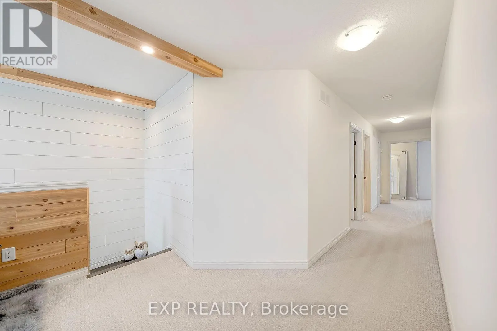 4882 ALLAN COURT
