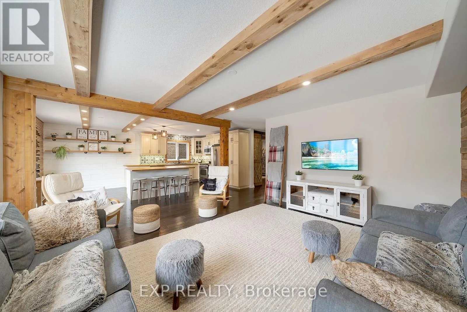 4882 ALLAN COURT