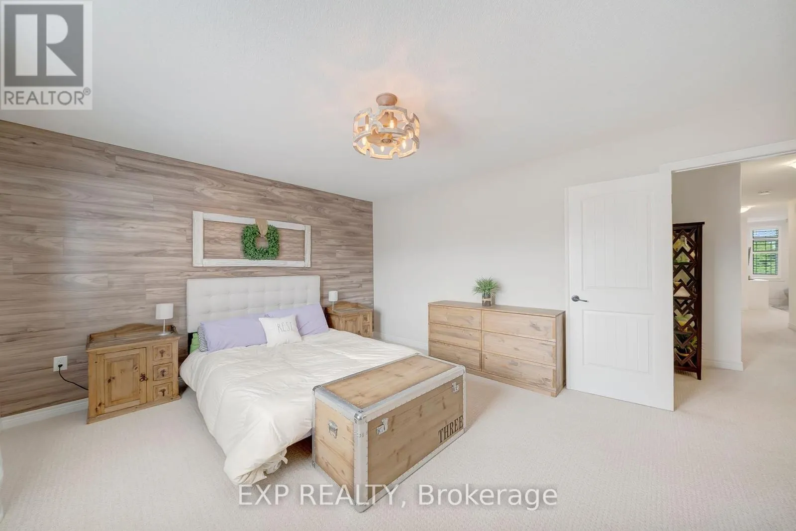 4882 ALLAN COURT