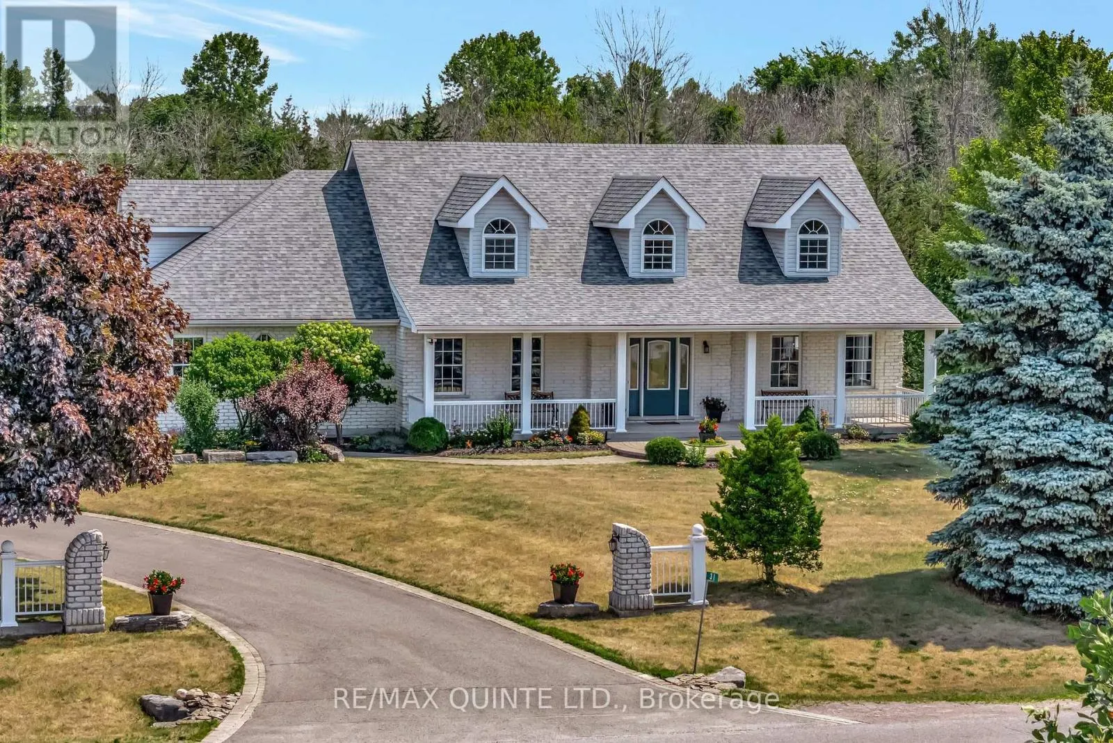 31 BAY BREEZE STREET