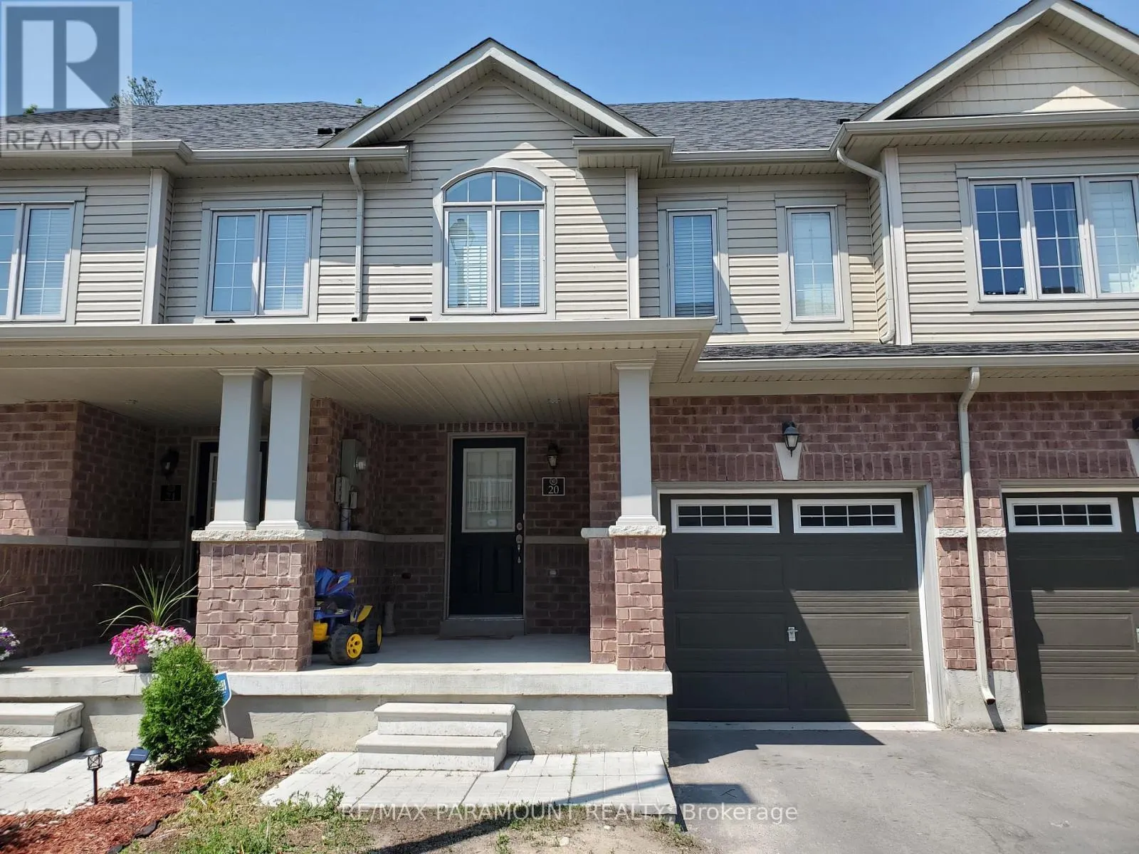 20 - 570 LINDEN DRIVE