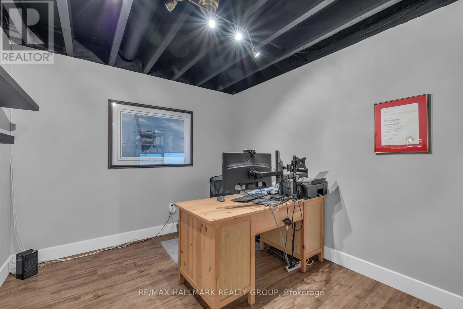 1077 SHEARER DRIVE