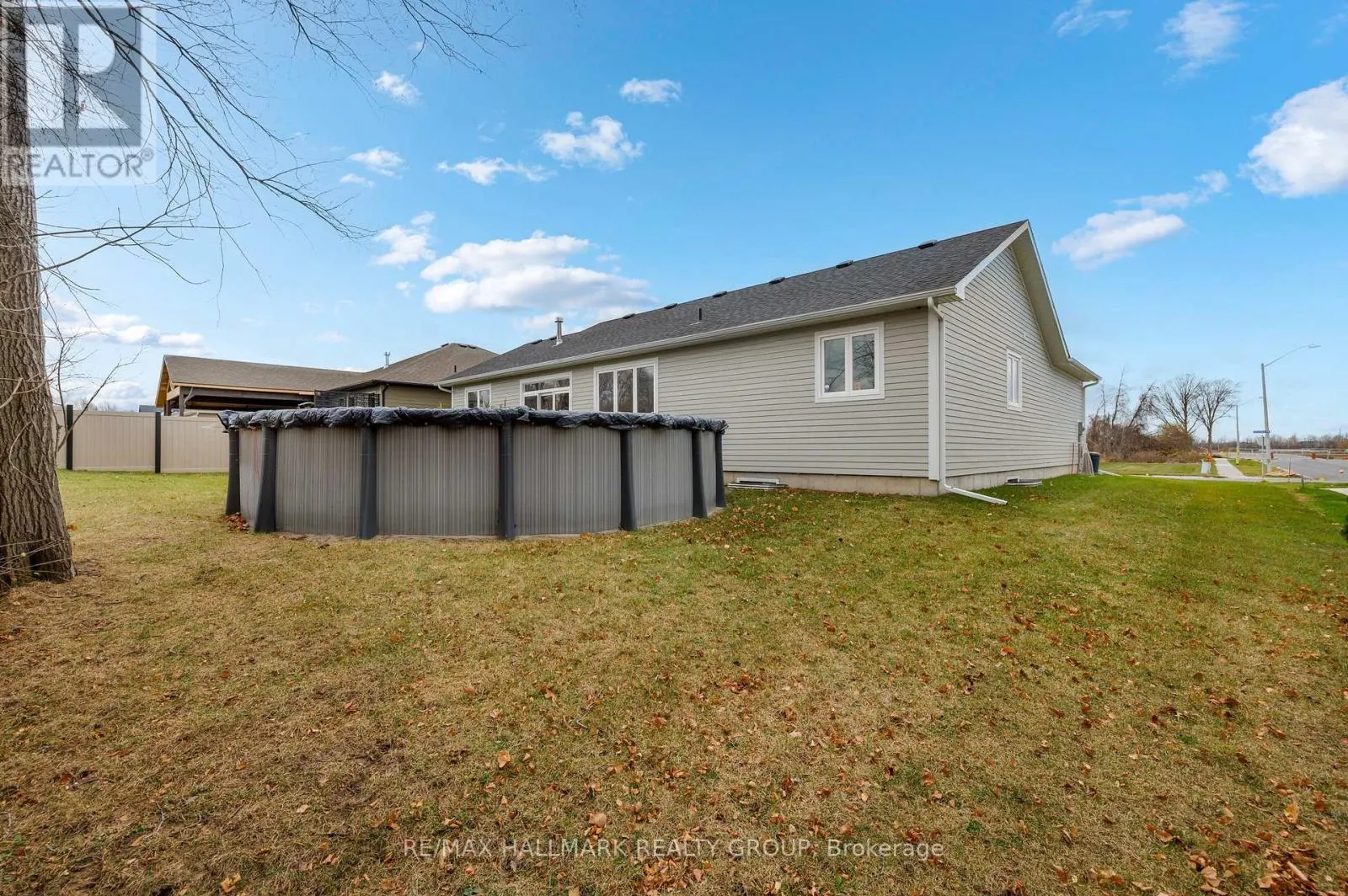 1077 SHEARER DRIVE