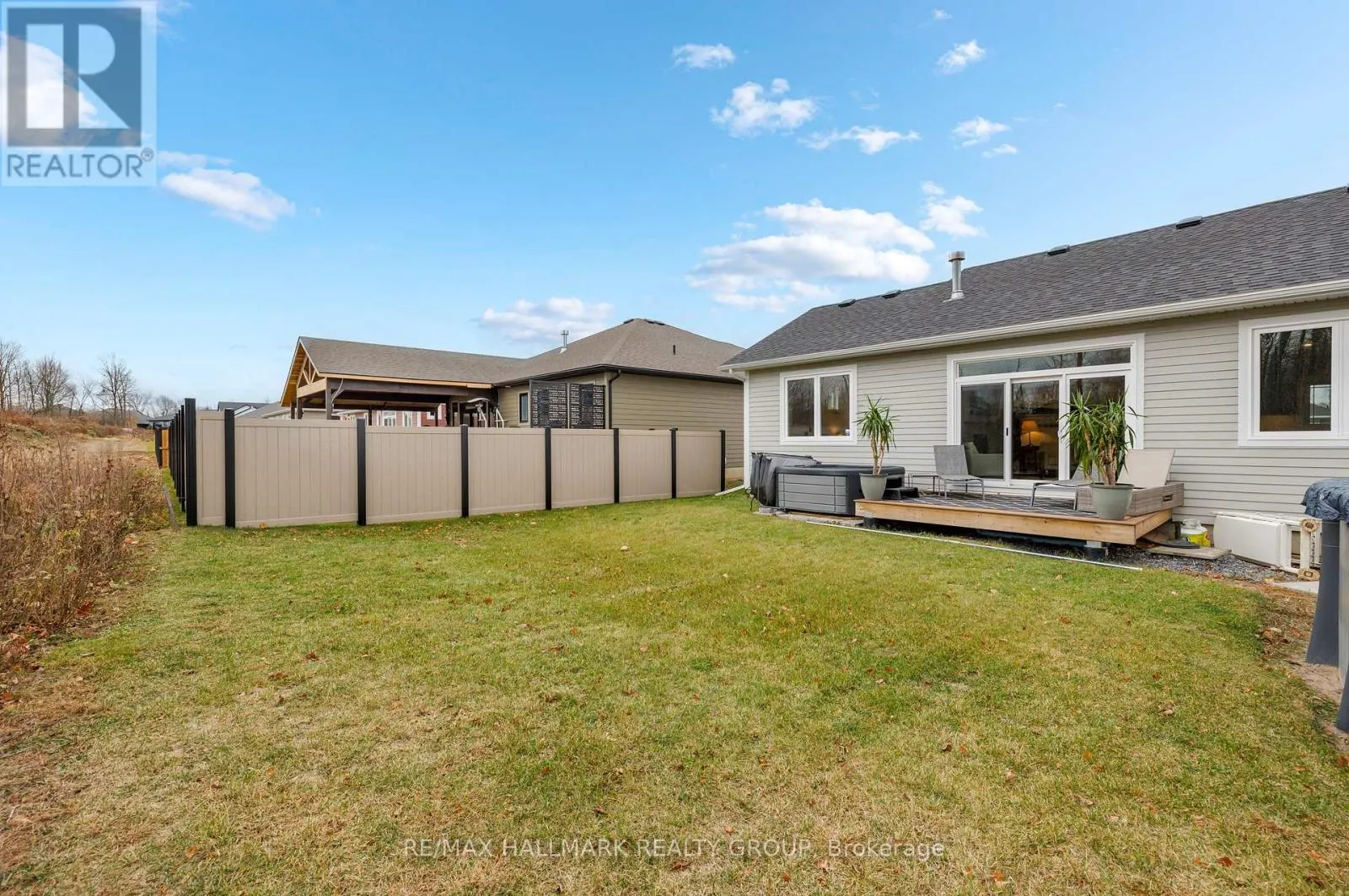 1077 SHEARER DRIVE
