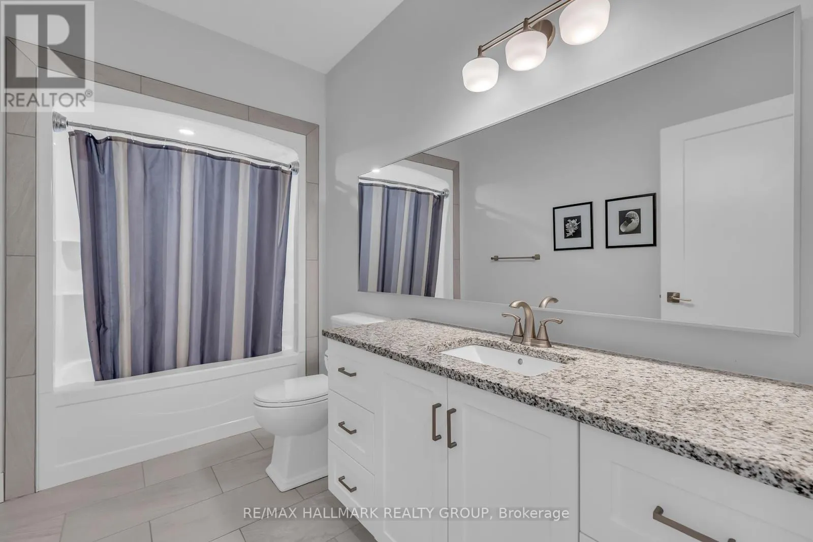 1077 SHEARER DRIVE